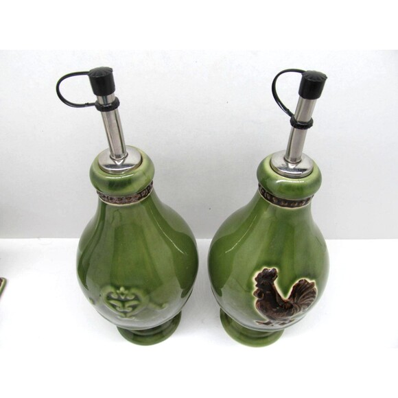 Cracker Barrel Elegant Rooster Green Oil And Vinegar Dispensers - Picture 5 of 8